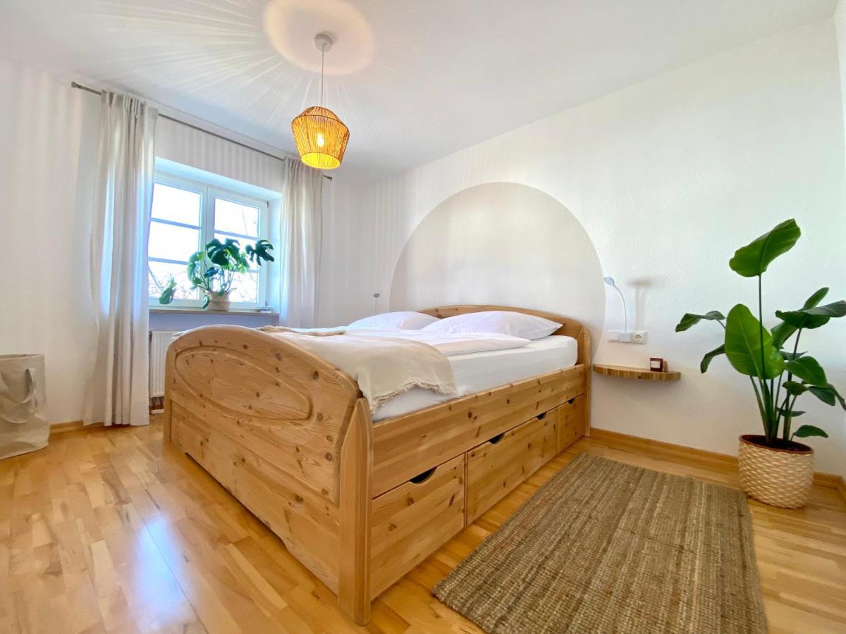 Apartment Butler Boho Boutique Netflix
