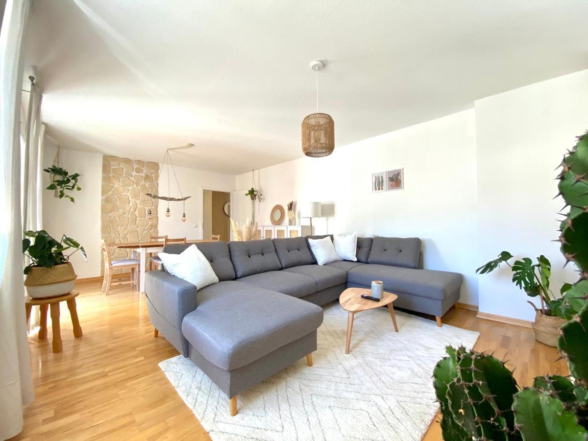 Butler Boho Boutique Netflix * Füssen