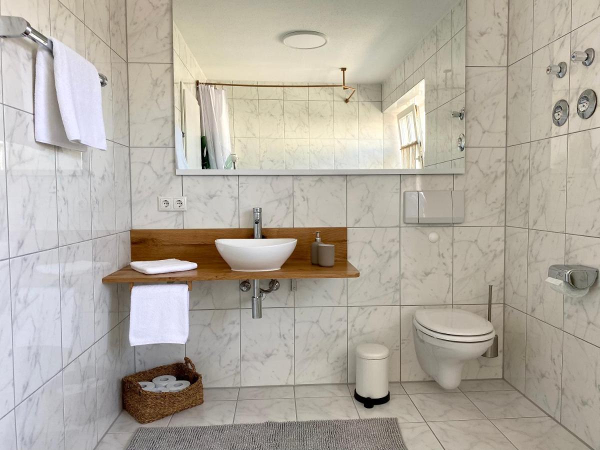 Butler Boho Boutique Netflix Apartment Fussen