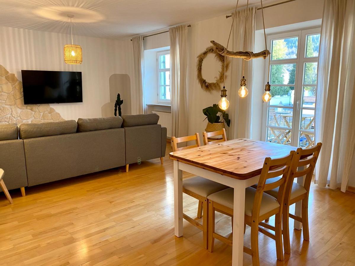 Butler Boho Boutique Netflix Füssen